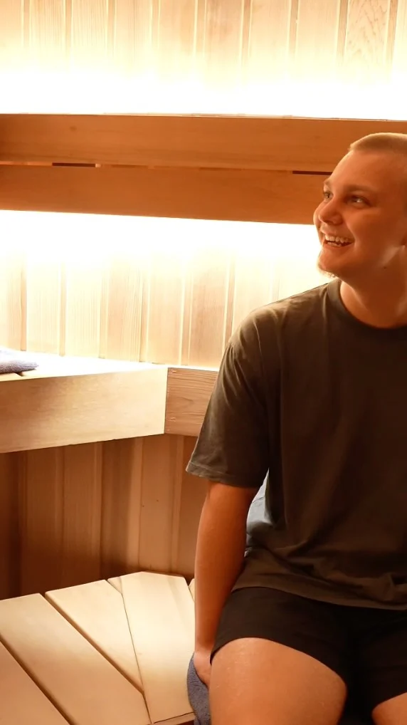 Feel like your phone notifications are coming at you from every angle?

It might be time to switch off.
Phone-free moments are calling - come soak up the calm at P3 Stafford. 🧡