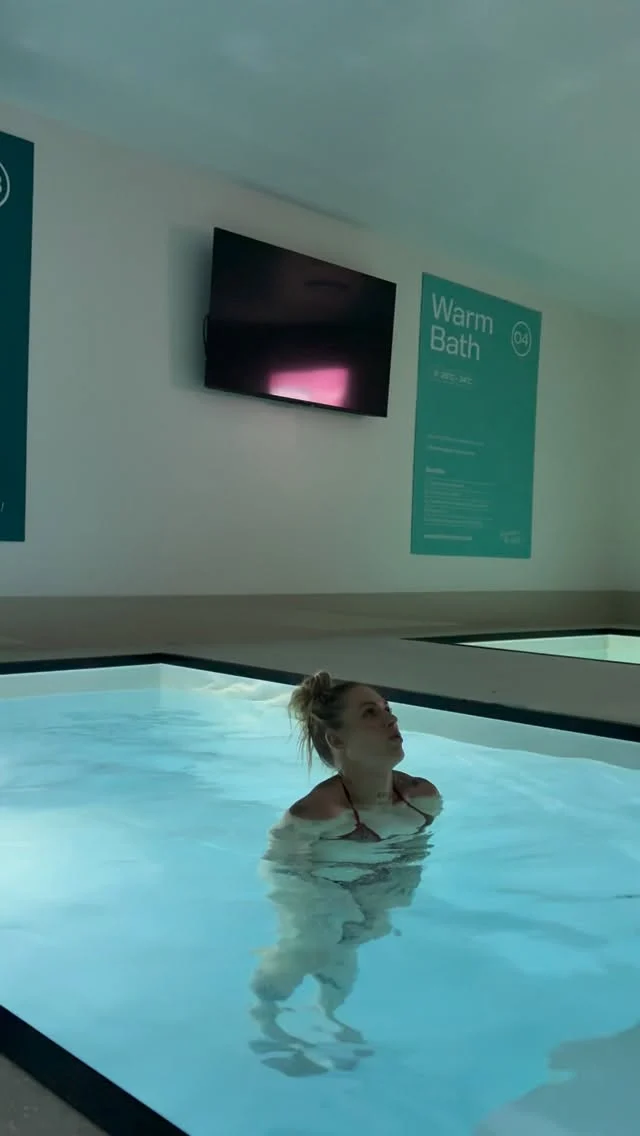 Contrast therapy = faster recovery, sharper performance. 

Putting it to work with pro Muay Thai fighter @lemonlimenbrittrz 🥊🧊🔥