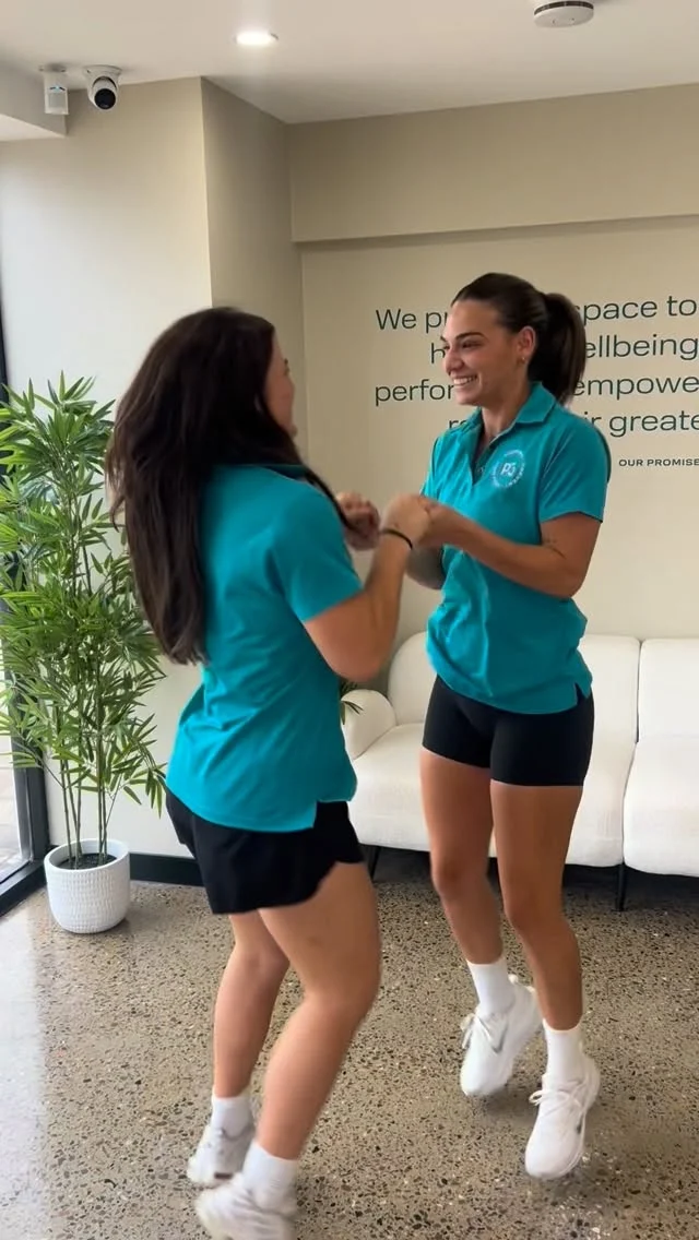 “BRING A FRIEND FOR FREE FRIDAYS” IS BACK FOR THE MONTH OF APRIL 👯‍♀️