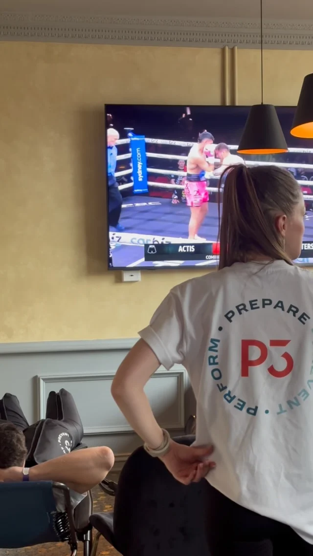A Sunday pop up at @harveys_stkilda was something we didn't know we needed! The boxing was watched and the compression boots were gooood. 

Thanks to @throwingshadepod and @harveys_stkilda for having us!

Are you interested in having compression boots at your next event? DM us for more info 🙂‍↕️

#p3recovery #p3portmelbourne